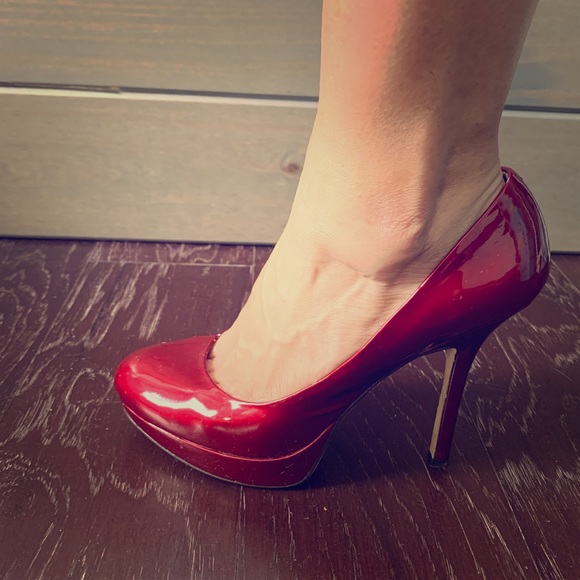 Shoes - Picture 1 of 5